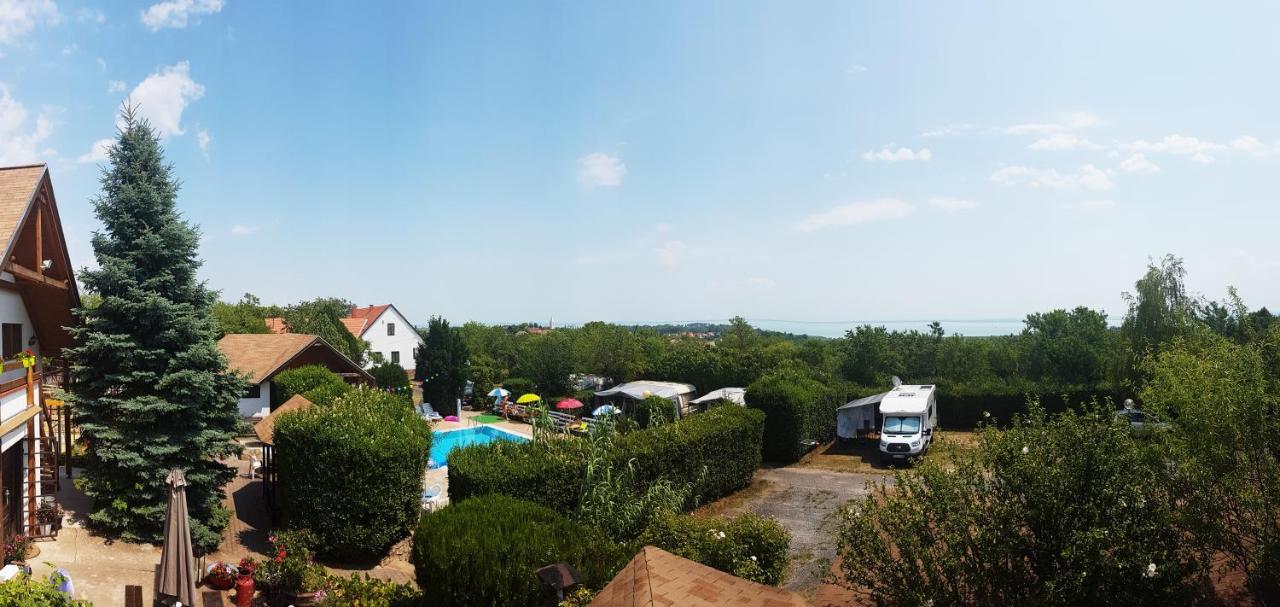 Mandel Faházak Paloznak Exterior foto